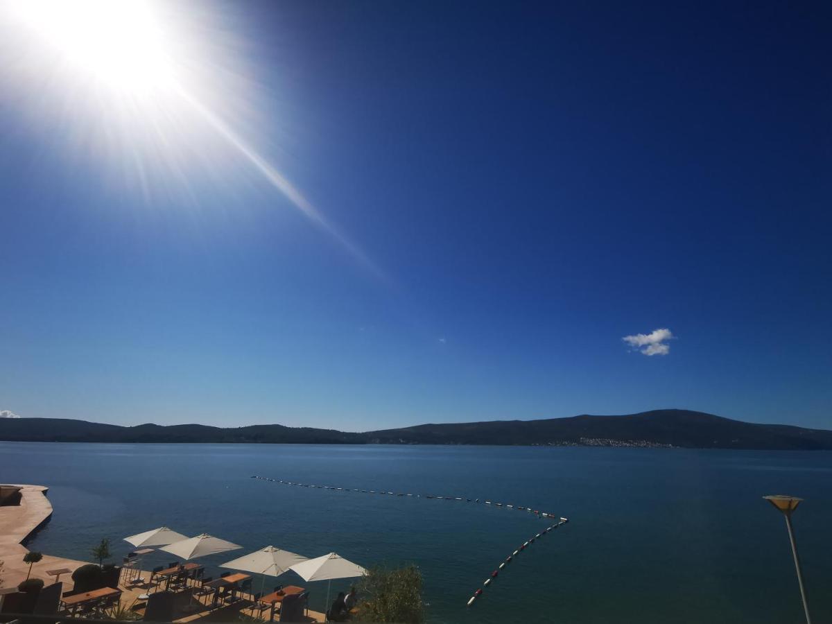 Seafront Apartments Tivat Eksteriør bilde