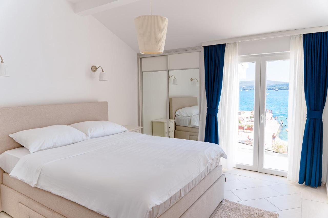 Seafront Apartments Tivat Eksteriør bilde