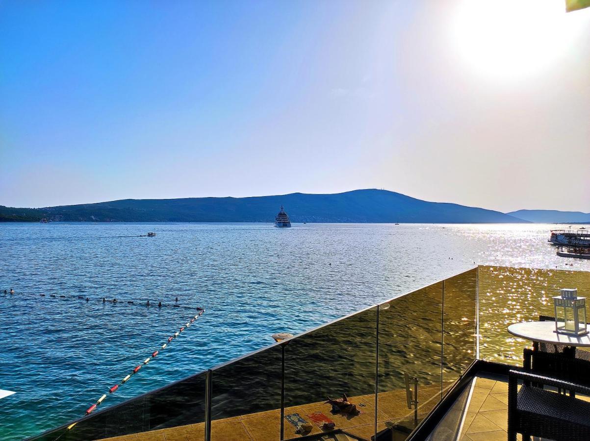 Seafront Apartments Tivat Eksteriør bilde